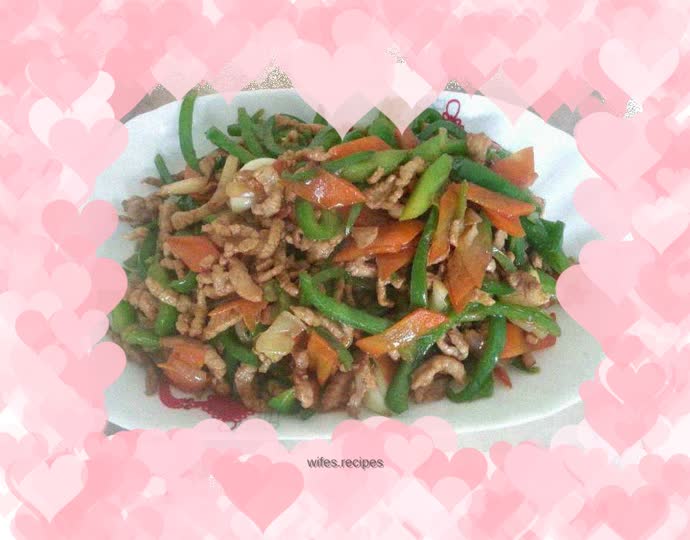 Home cooking. Stir-fried shredded pork with green pepper