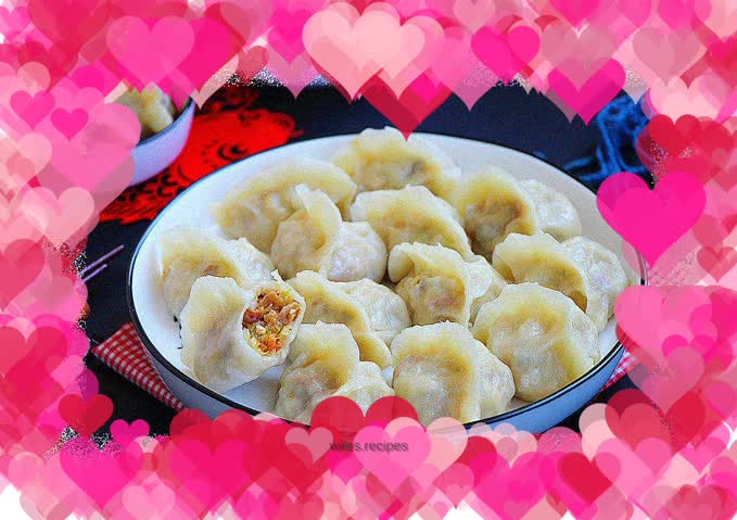 Vegetarian Steamed Dumplings with Chinese Cabbage