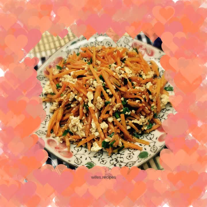 Scrambled eggs with carrots