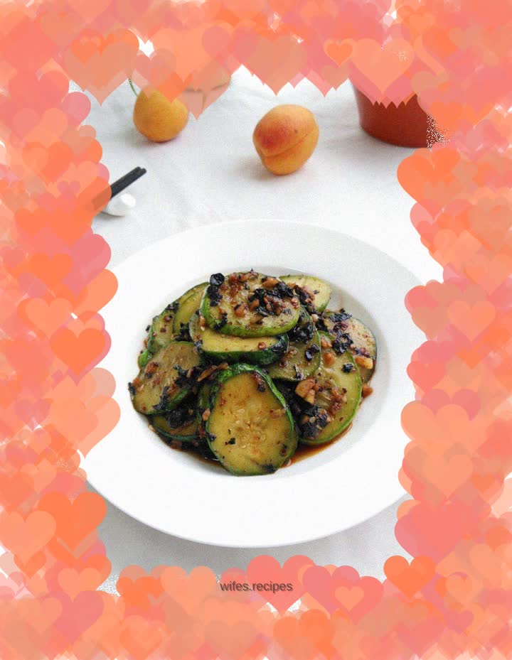 【Hunan】Fried cucumber with perilla