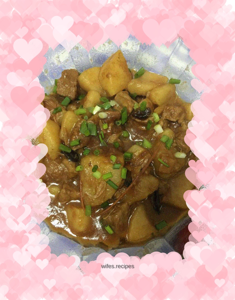 Braised Beef Brisket with Potatoes and Tomatoes