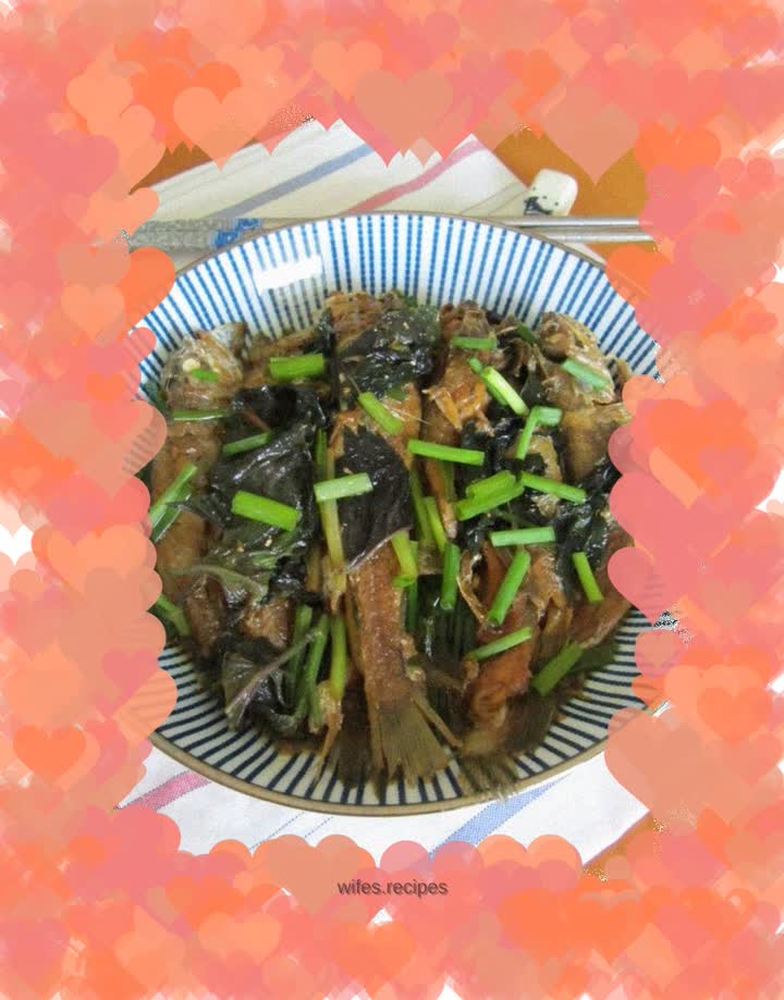 Perilla fragrant small yellow croaker