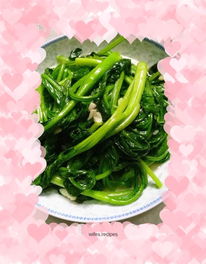 Stir-fried Choy Sum with Garlic