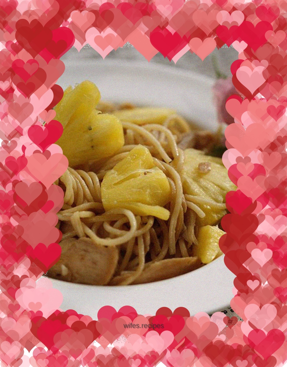 Pineapple Chicken Fried Pasta