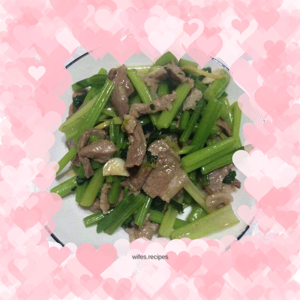 Home-cooked mutton stir-fried with celery made by Peng Dou