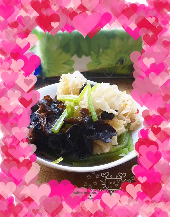 Parsley and two ears