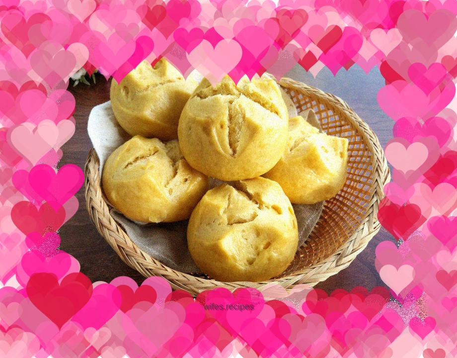 Brown Sugar Pumpkin Blossom Steamed Buns