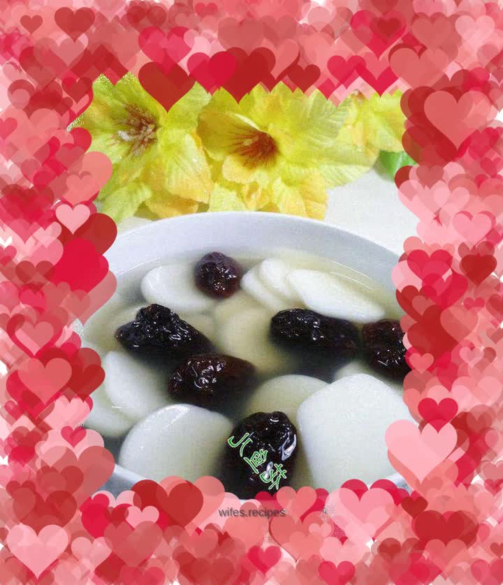 Black date rice cake soup