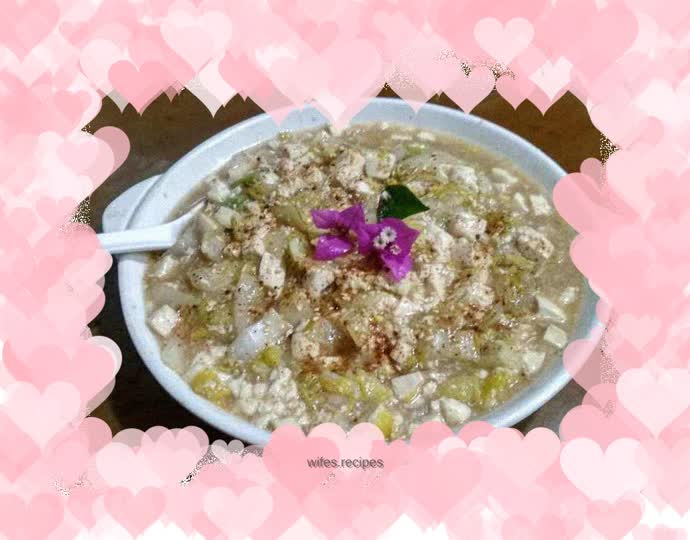 Boiled tofu with Chinese cabbage