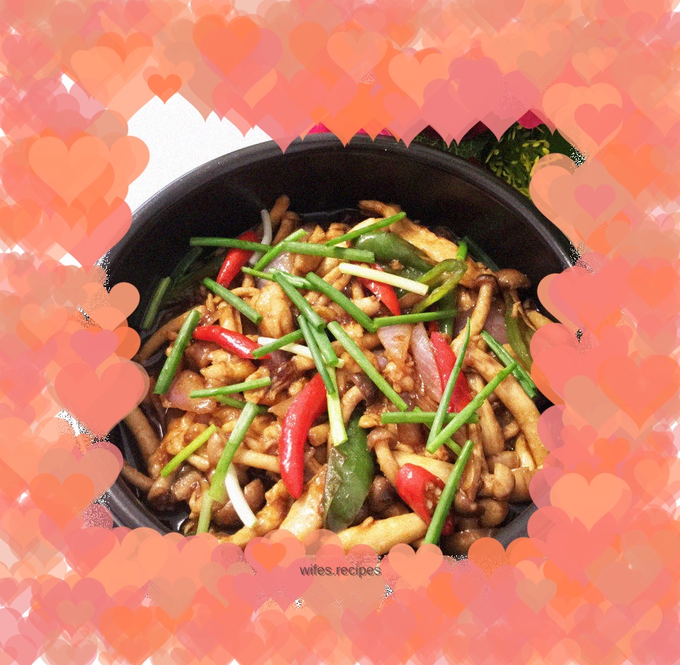 Assorted Mushrooms and Chicken Tenders in Claypot