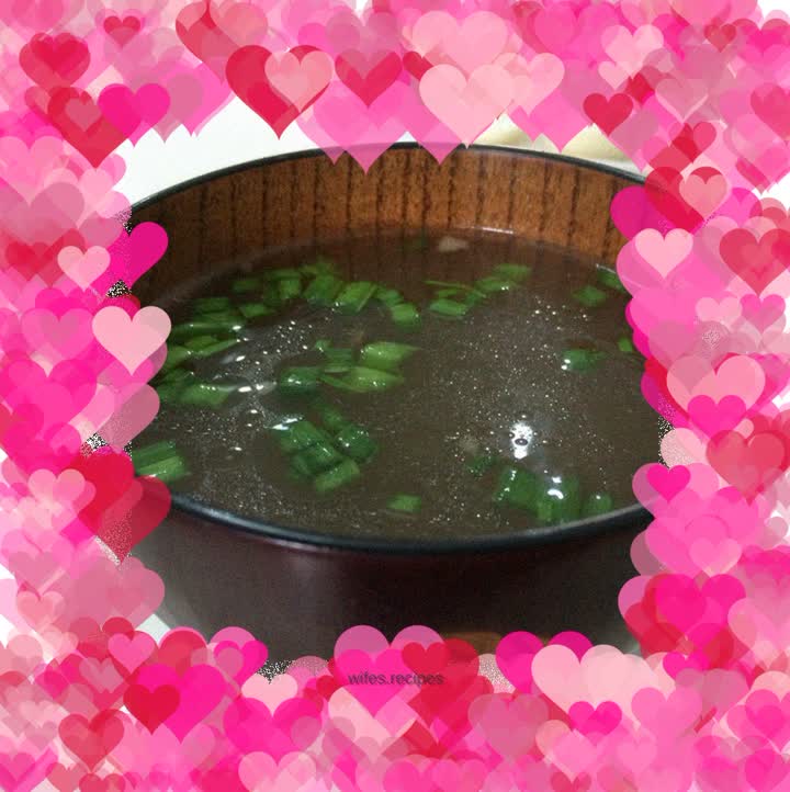 Nutritious breakfast: quick bone soup