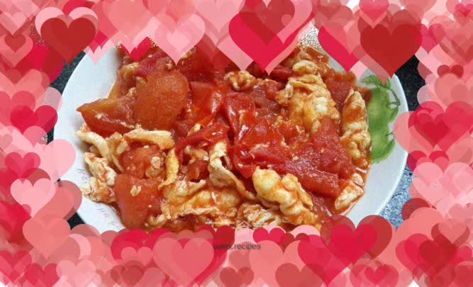 Scrambled eggs with tomatoes