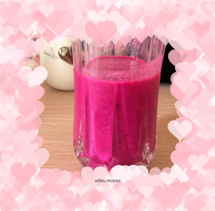 Dragon fruit yogurt juice