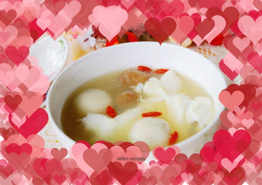 Longan glutinous rice balls with water and eggs