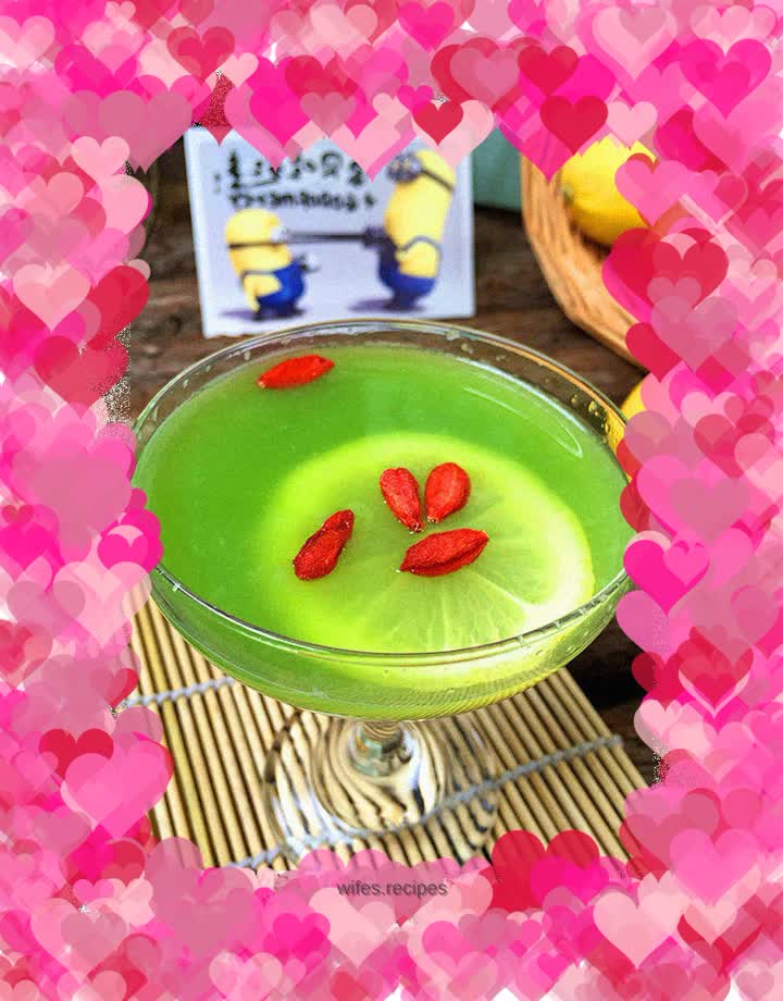 Summer Legs Story: Homemade Lemon Bitter Melon Juice for Slimming Legs