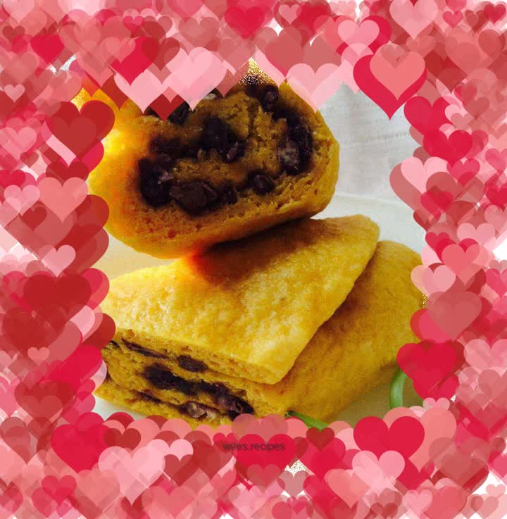Pumpkin Honey Bean Roll