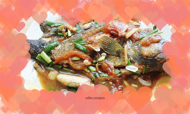 Grilled mandarin fish with tomatoes