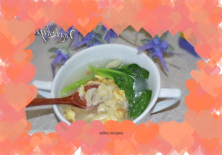 Nostalgic for the taste of childhood--green cabbage dumpling soup