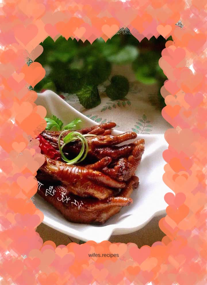 Braised chicken feet