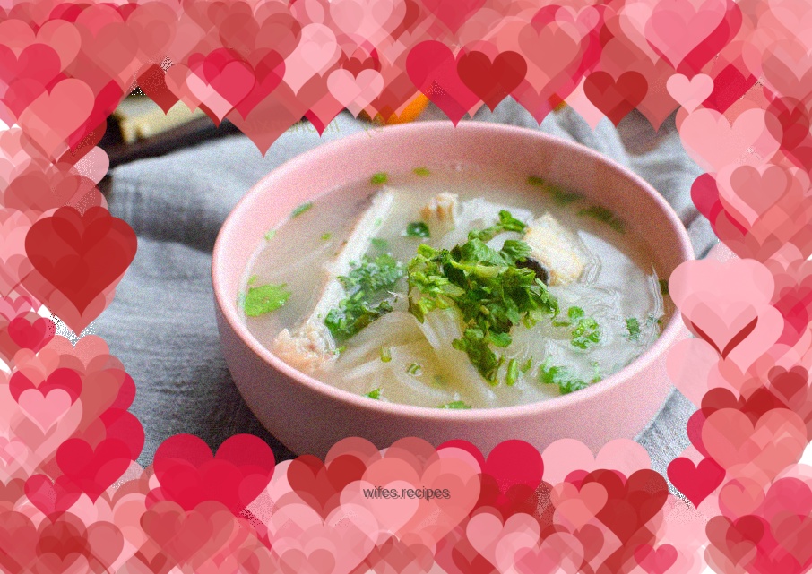 Radish and fish bone soup