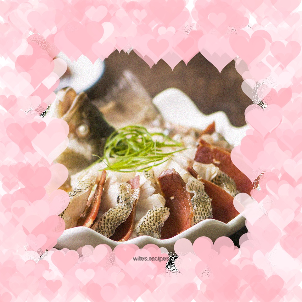 Steamed seabass with ham