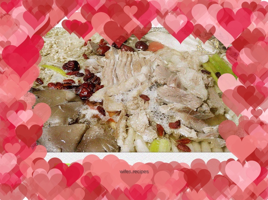 Mutton and mushroom soup pot