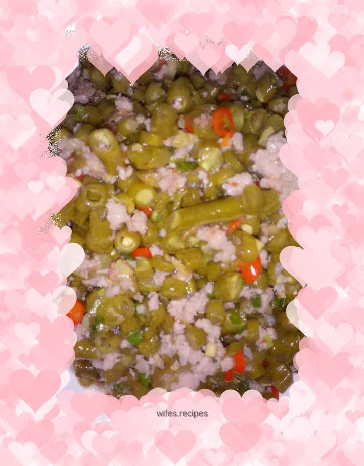 Pickled beans and minced meat