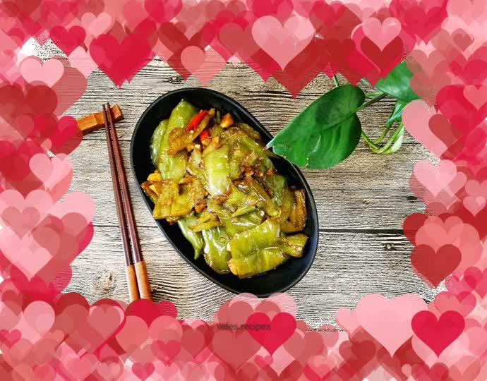 Sautéed chili peppers