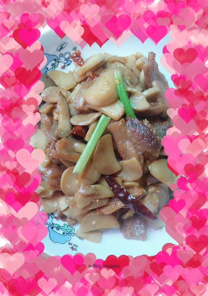 Pork belly with king oyster mushroom