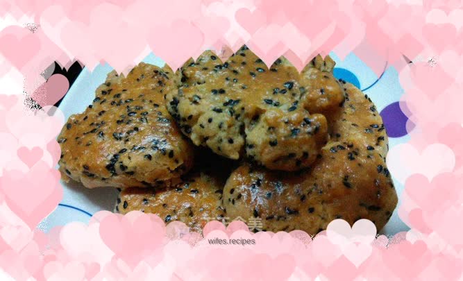 Crispy black sesame cake