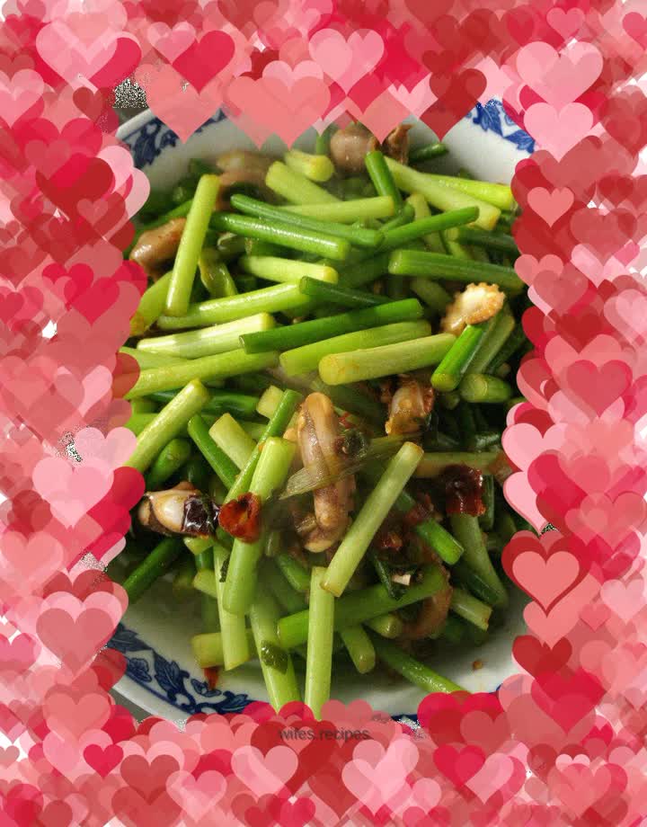 Stir-fried octopus with garlic