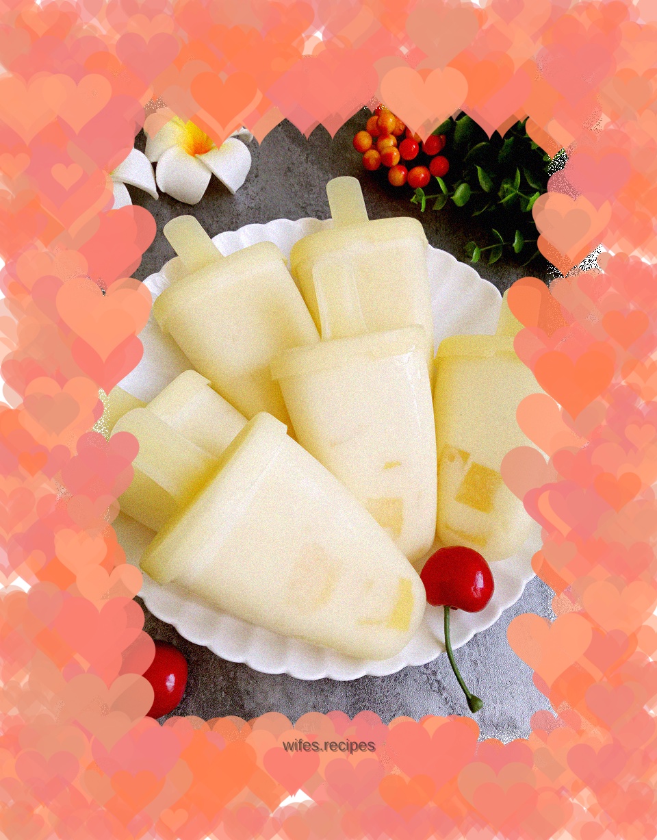 Pineapple yogurt sorbet