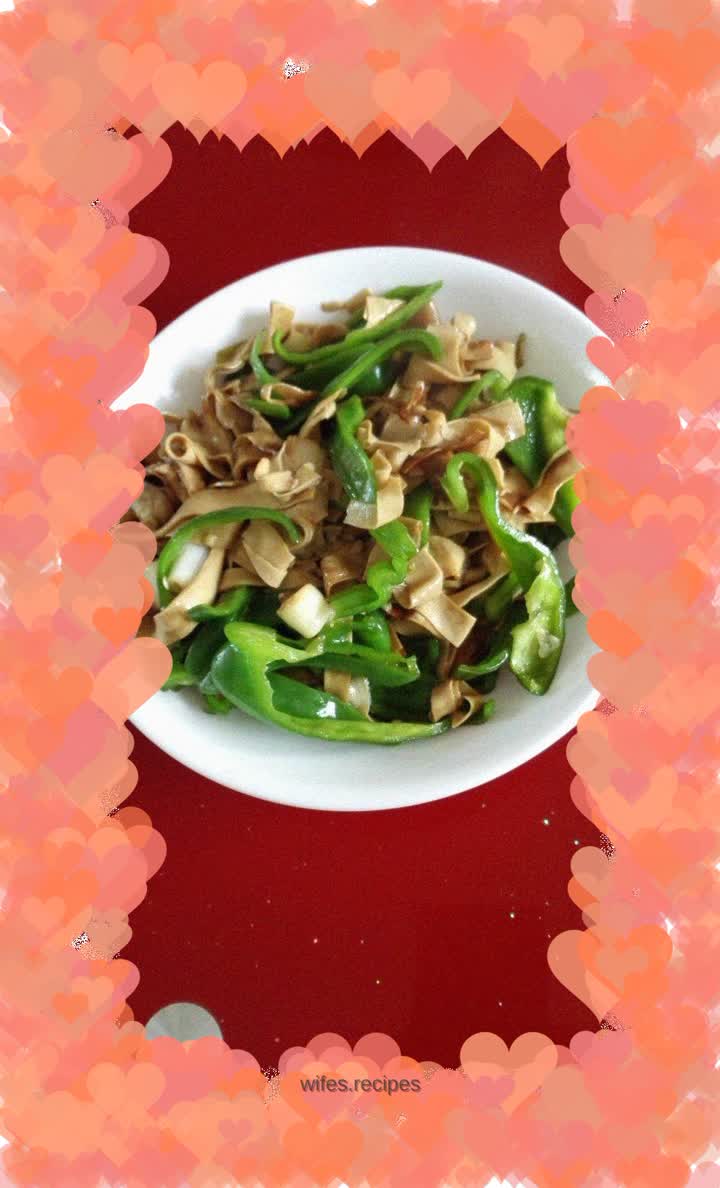 Stir-fried dried tofu and chili