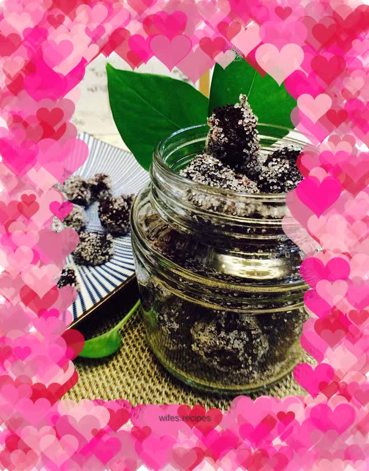 Homemade dried bayberry