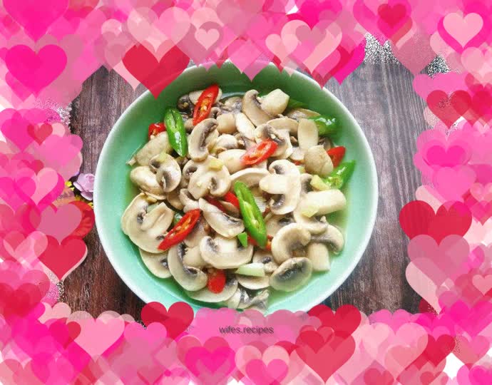 Stir-fried Mushrooms with Green and Red Peppers