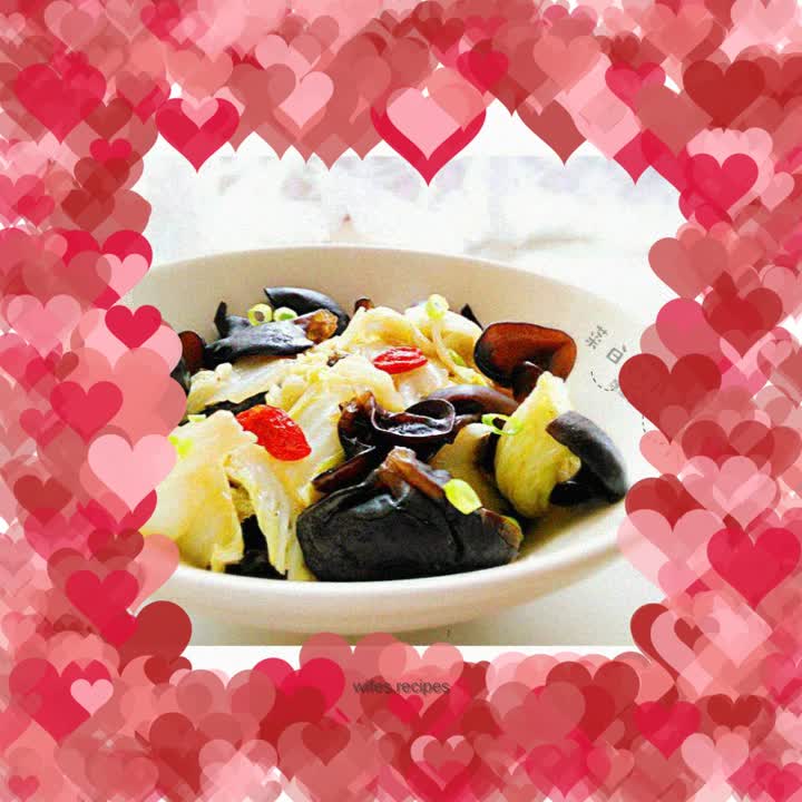 Stir-fried cabbage with fungus