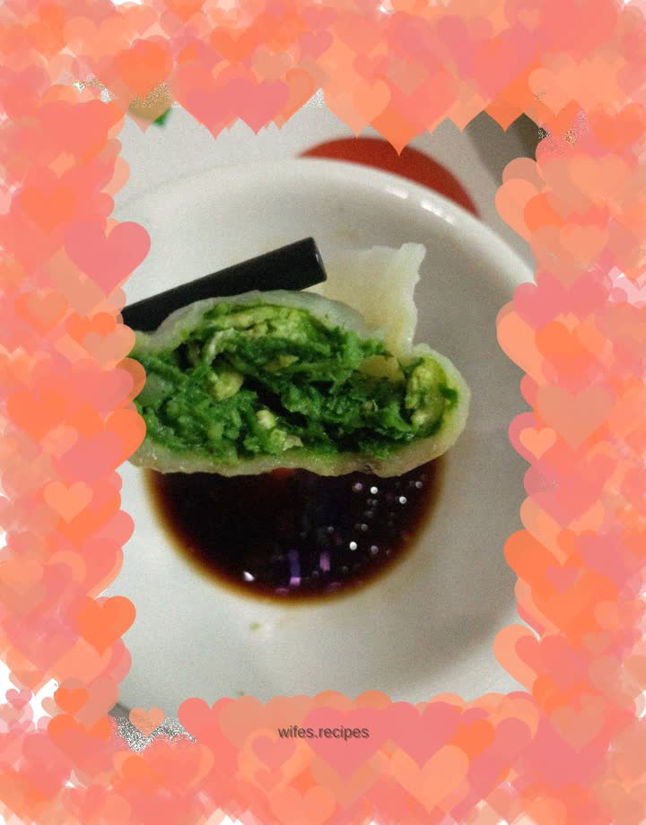 Alfalfa egg dumplings (alfalfa is more delicious when eaten as a vegetarian)