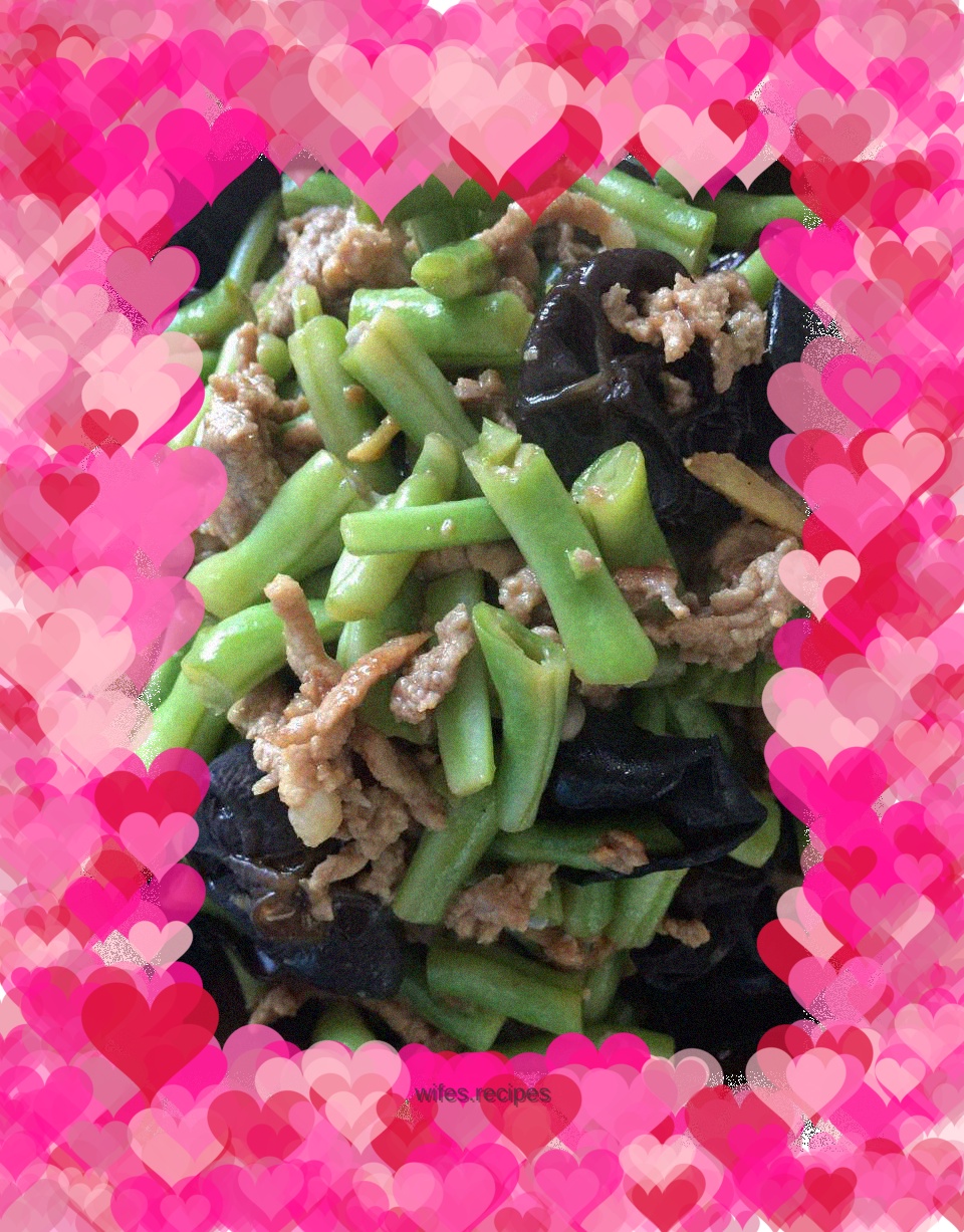 Stir-fried shredded pork with green beans