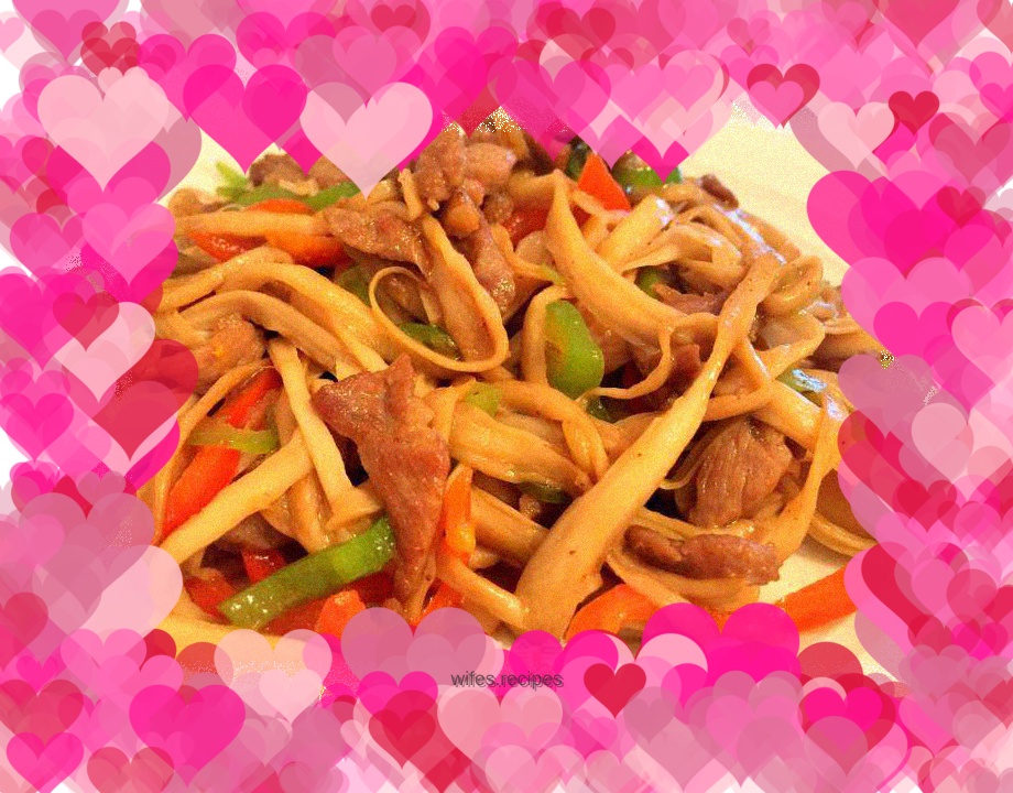 Stir-fried shredded pork with shredded king oyster mushrooms