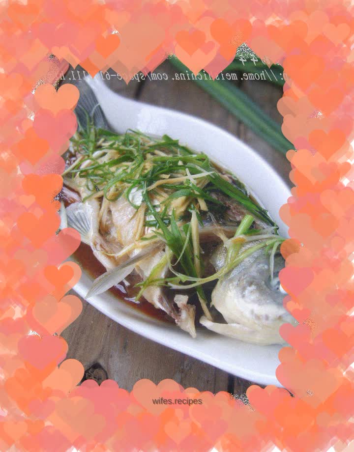 Steamed crucian carp