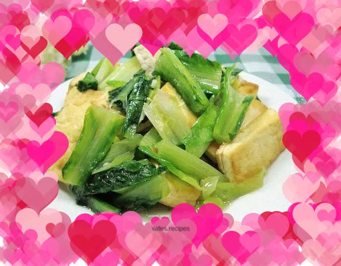 Home-cooked side dishes - roasted tofu and lettuce