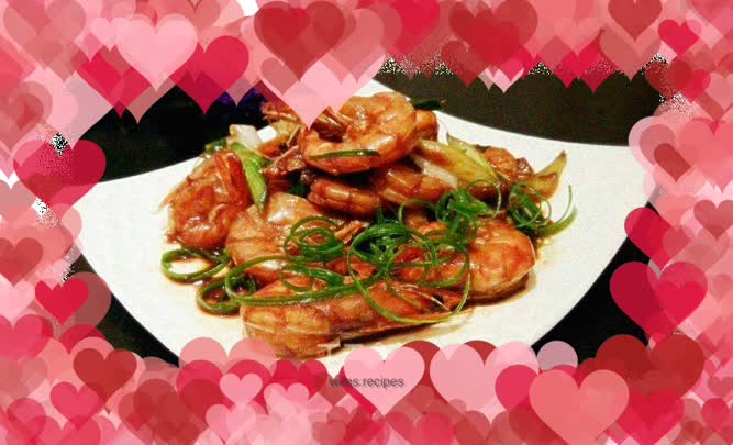 Stir-fried prawns with green onions