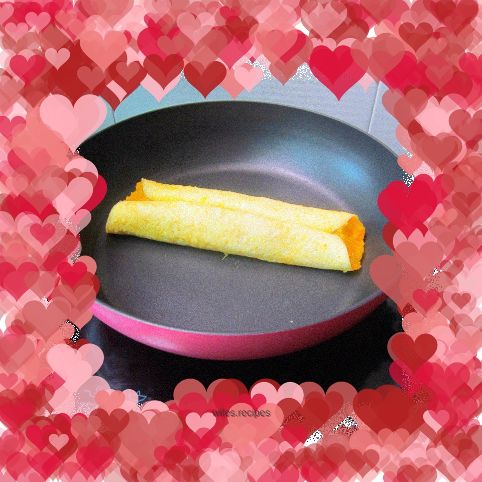 Oil-free pumpkin puree egg rolls