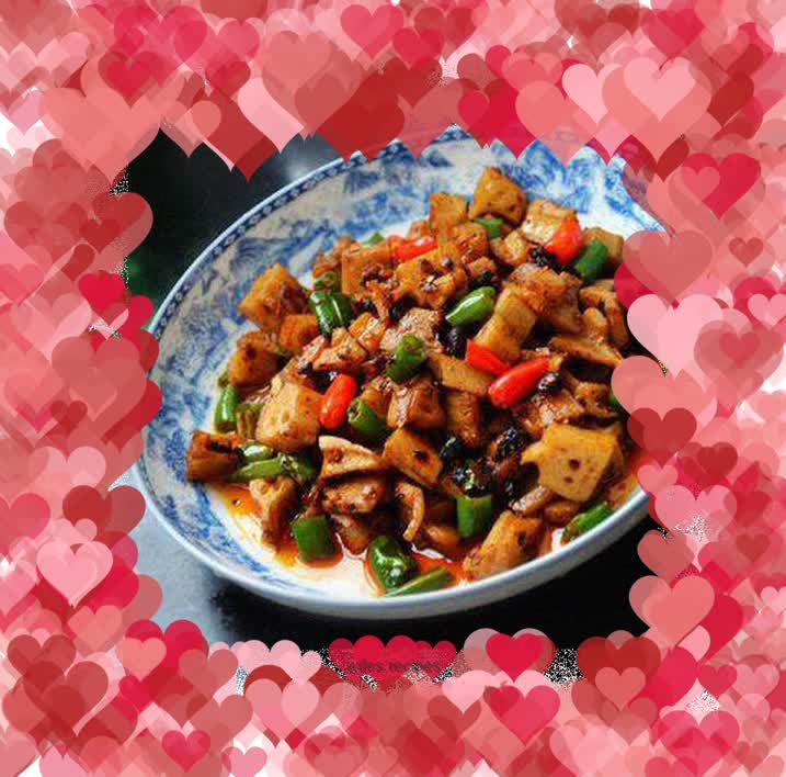 Spicy and fragrant lotus root