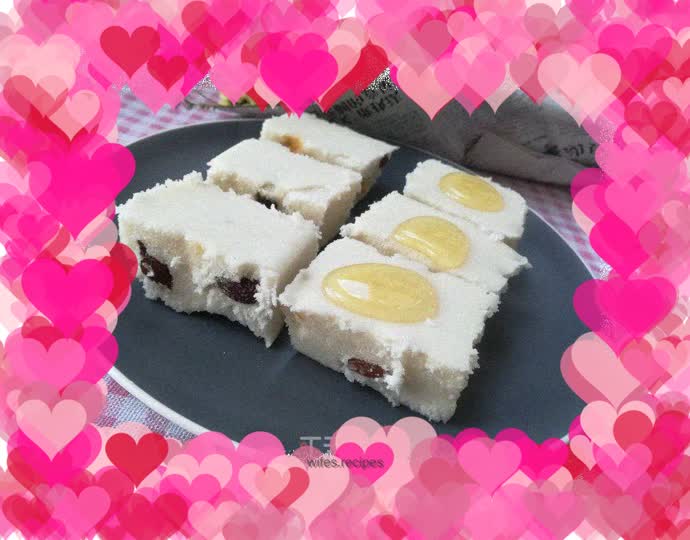 Raisin rice cake