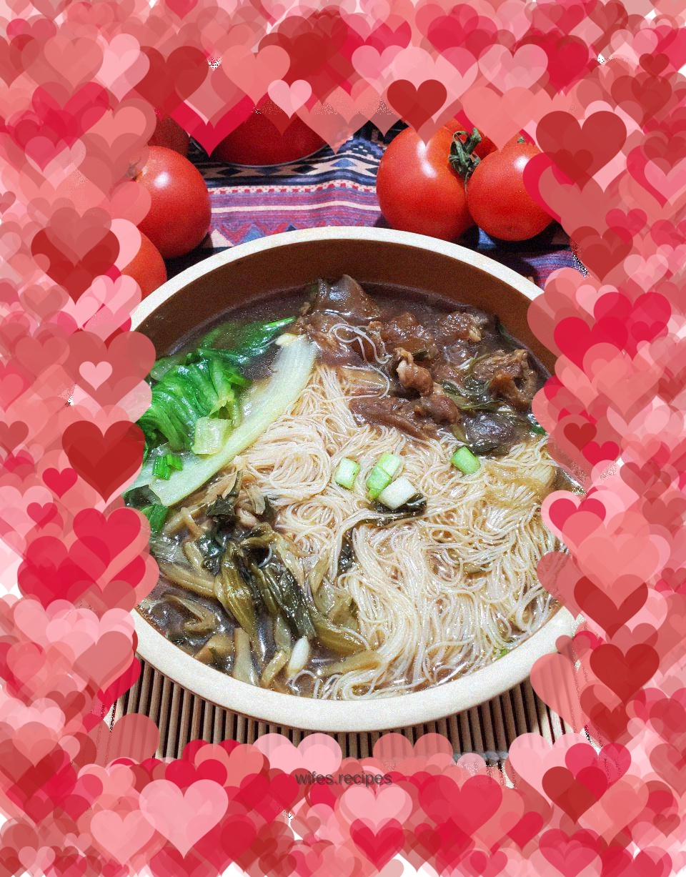 Sauerkraut and Beef Brisket Thin Rice Noodles