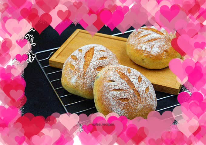 Whole wheat blueberry bread