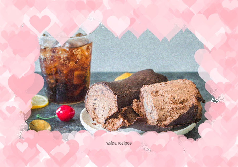 Coca-Cola Ice Cream Cake Perfect for Early Autumn