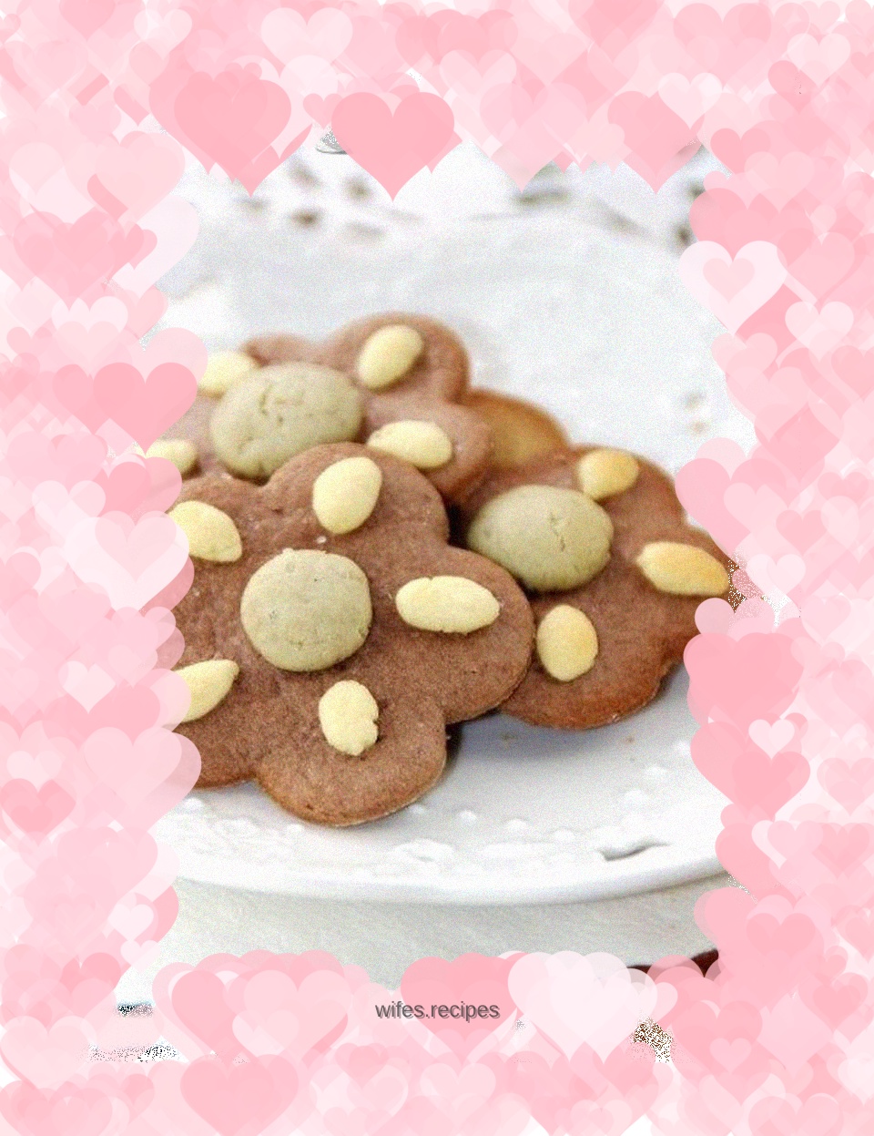 Three-color flower cookies
