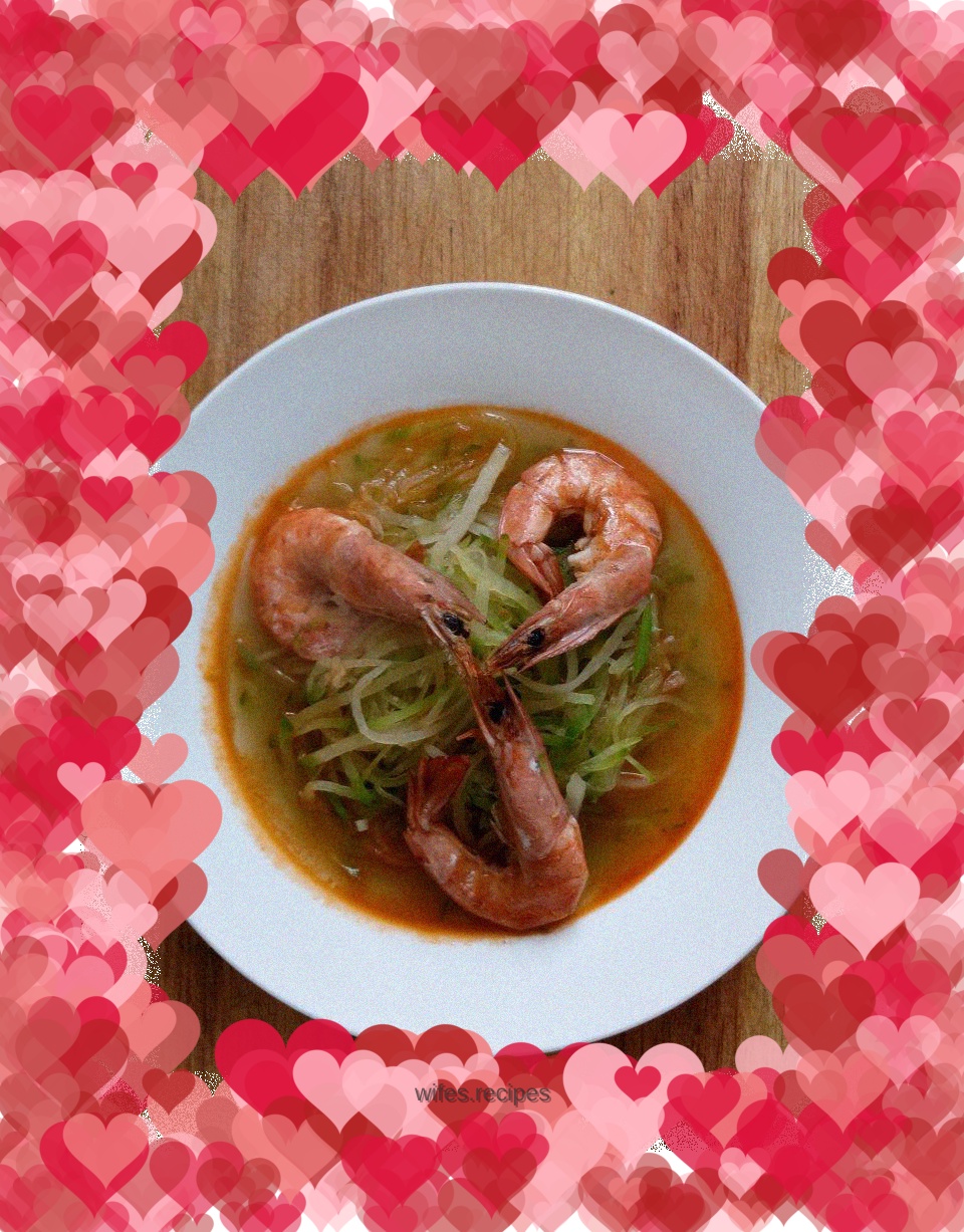 Braised prawns with shredded green radish